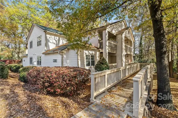 1001 Churchill Downs CT #H, Charlotte, NC 28211