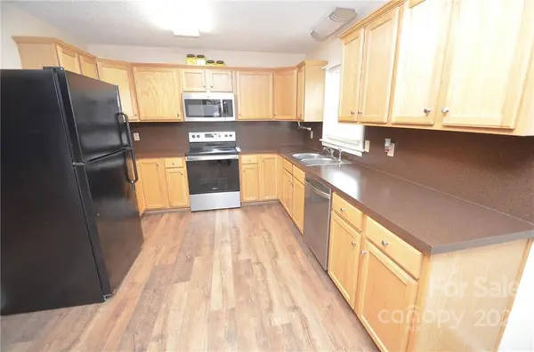 4014 Beach RD, Hudson, NC 28638