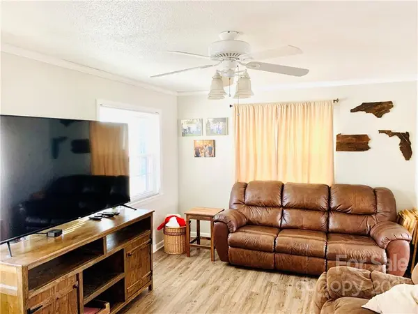 118 Piedmont DR, Kannapolis, NC 28081