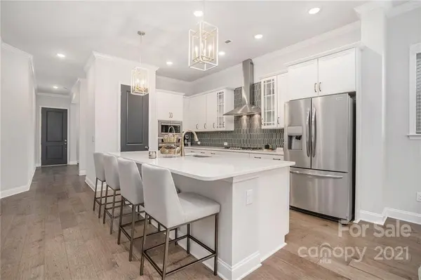 1220 Greenbridge DR, Matthews, NC 28105