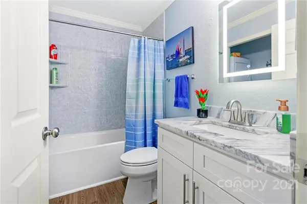 948 Southwest DR, Davidson, NC 28036