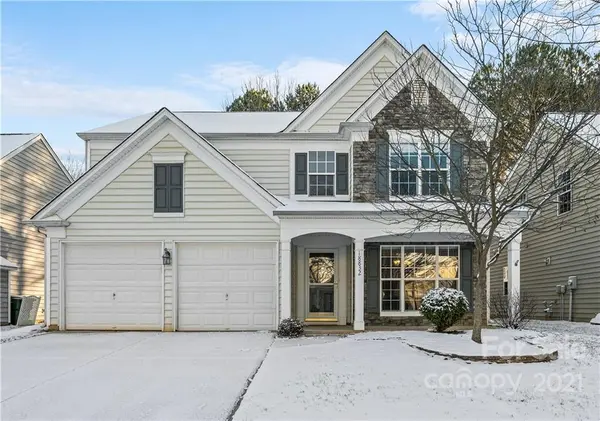 18832 Victoria Bay DR, Cornelius, NC 28031