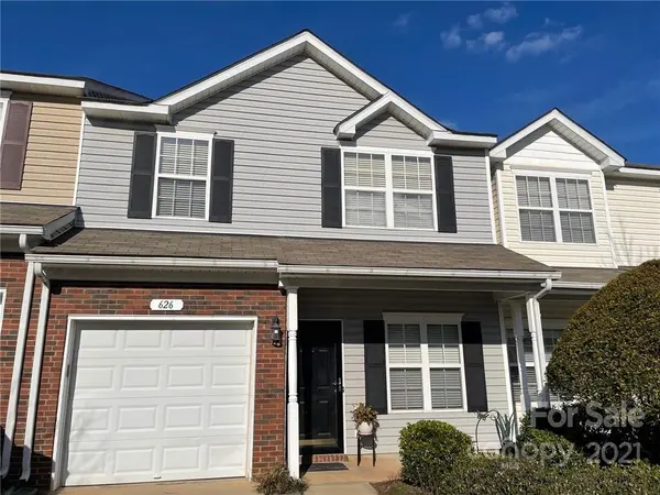 626 Fountain CT, Fort Mill, SC 29715