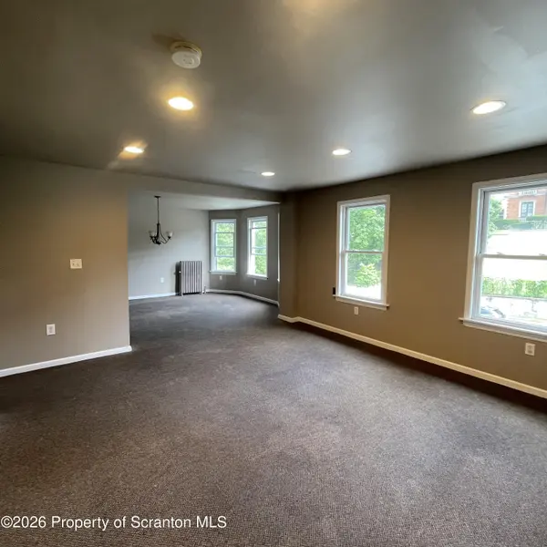 1007 Clay AVE, Scranton, PA 18510