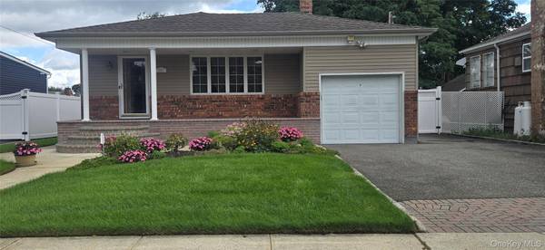 737 Virginia AVE, North Bellmore, NY 11710