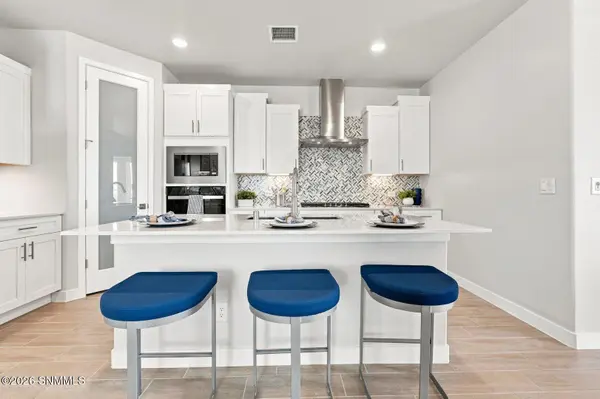 6052 Fall Ridge AVE, Santa Teresa, NM 88008