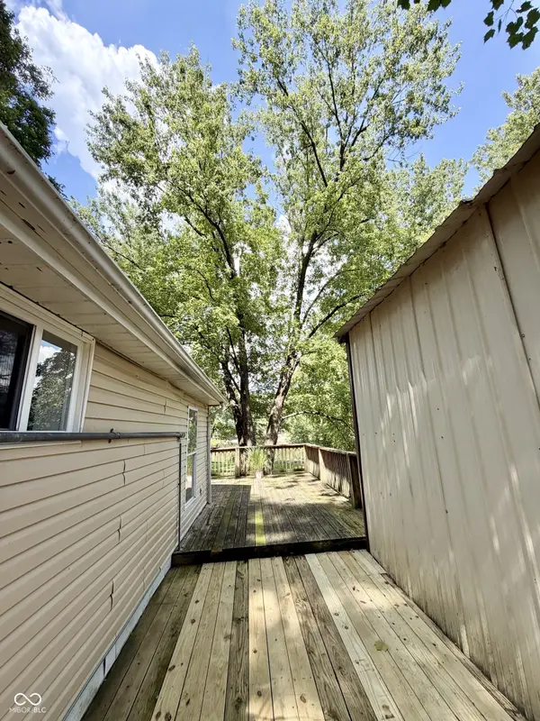 4942 W 1200 S, Covington, IN 47932