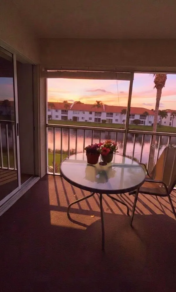 4268 MADEIRA CT #3324, Sarasota, FL 34233