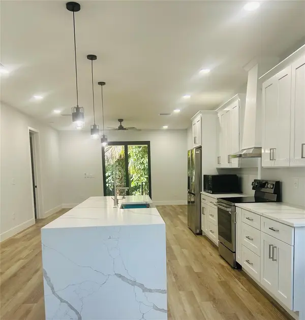 2122 BIRD ST., Tampa, FL 33604