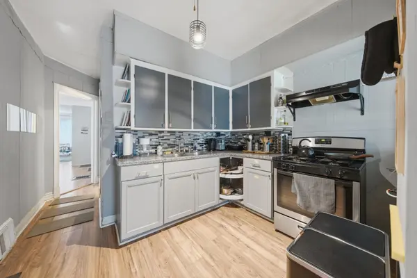 1534 E 73rd PL, Chicago, IL 60619
