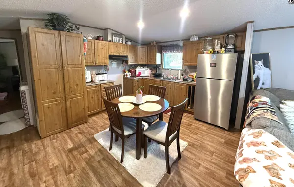 110 N Miller St, Attica, KS 67009