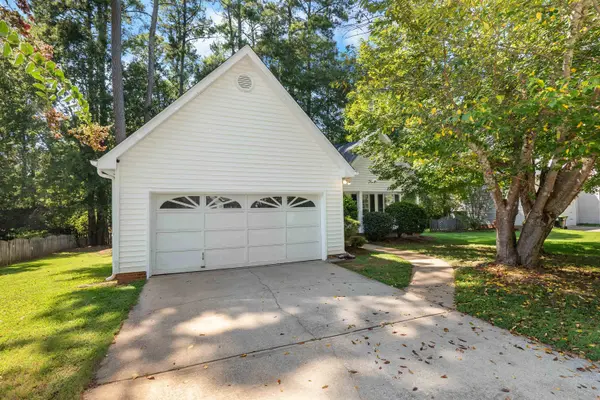 103 Loden CT, Simpsonville, SC 29680