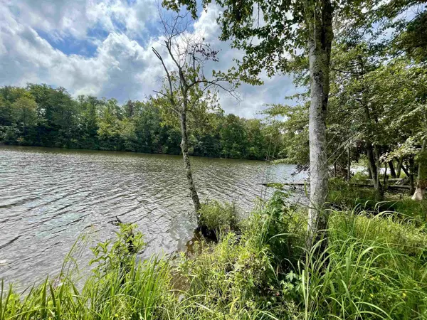 131 Timberlake DR, Inman, SC 29349