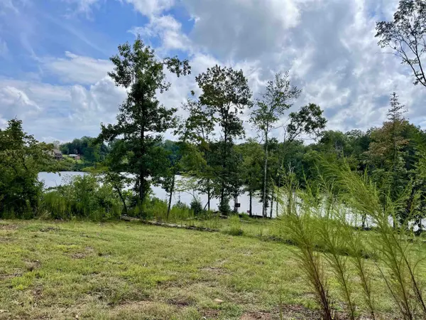 131 Timberlake DR, Inman, SC 29349