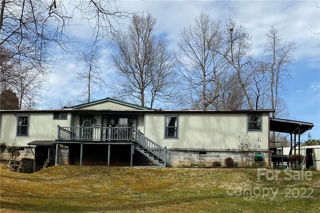 125 Lost Trail DR, Candler, NC 28715