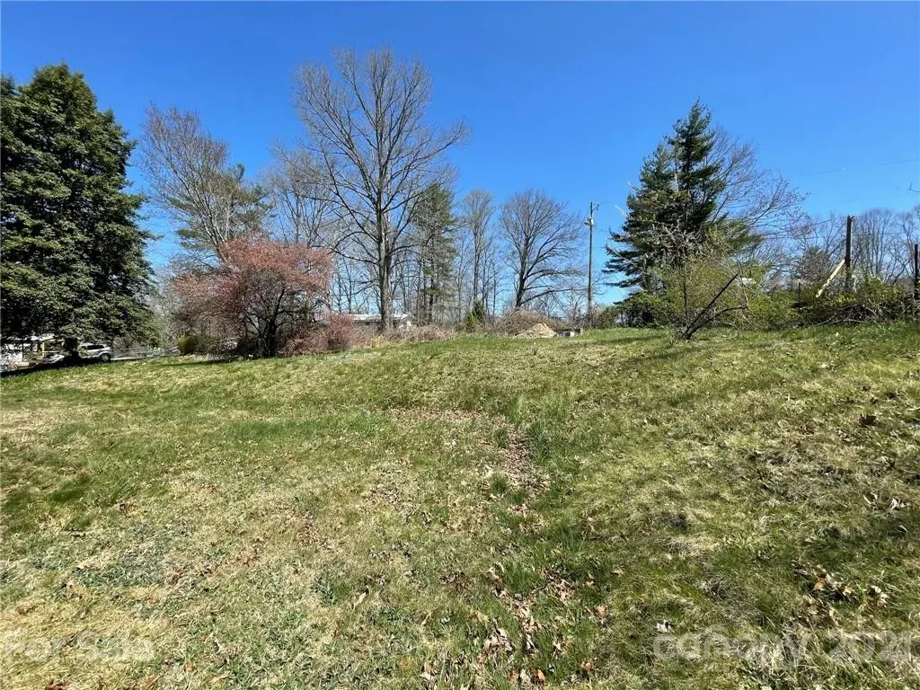 478 Booker ST, Asheville, NC 28803