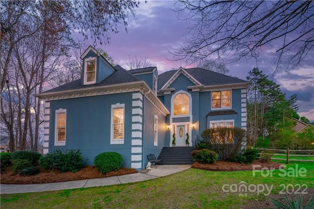 102 Sapphire DR, Mooresville, NC 28117