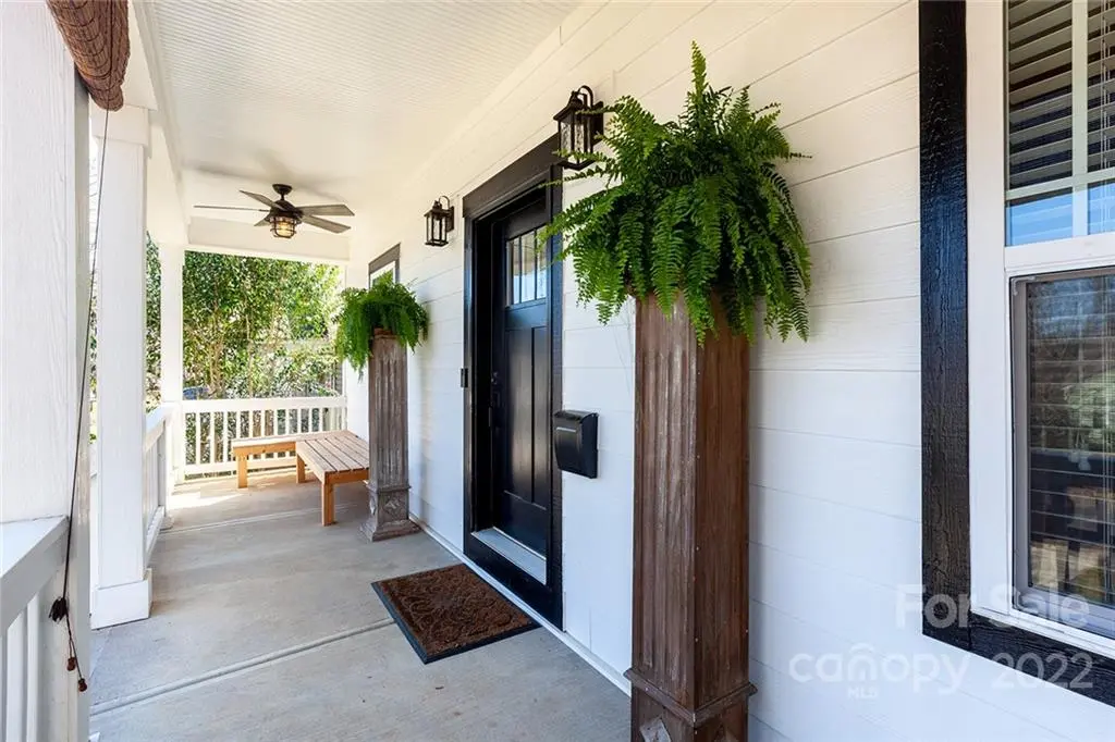 323 Keswick AVE, Charlotte, NC 28206