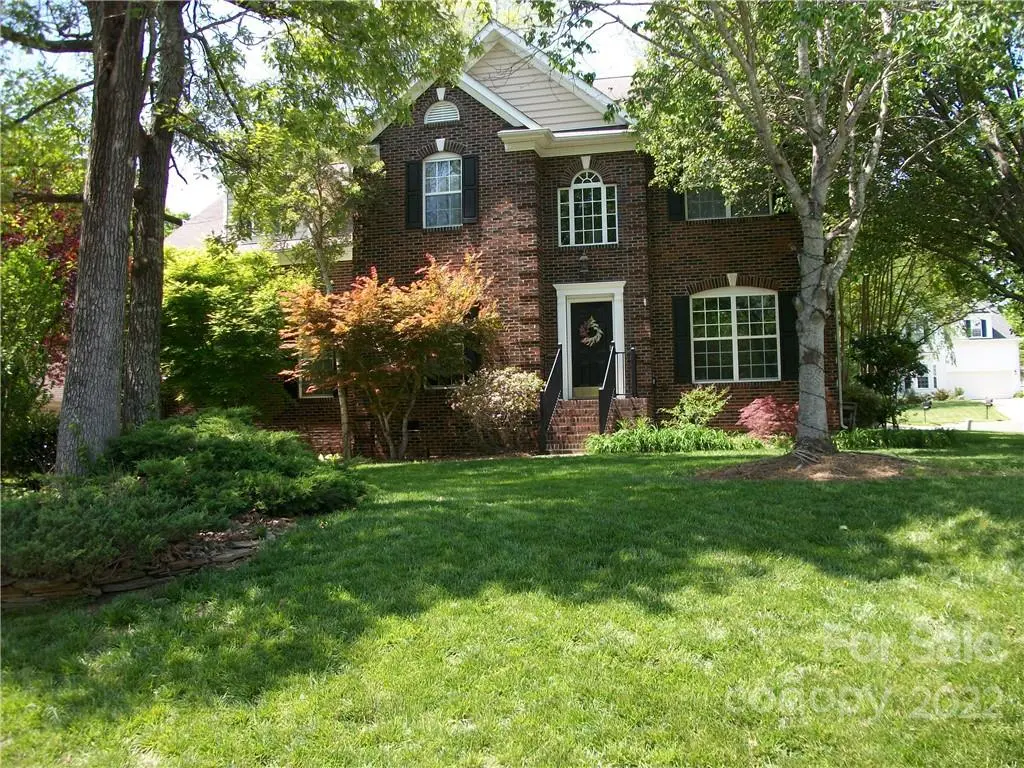 7535 Hogans Bluff LN, Mint Hill, NC 28227