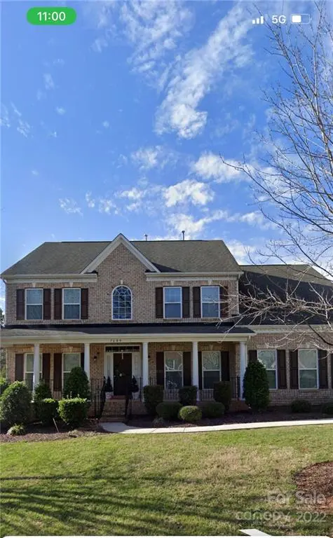 7609 Clarke Ridge CT, Charlotte, NC 28269