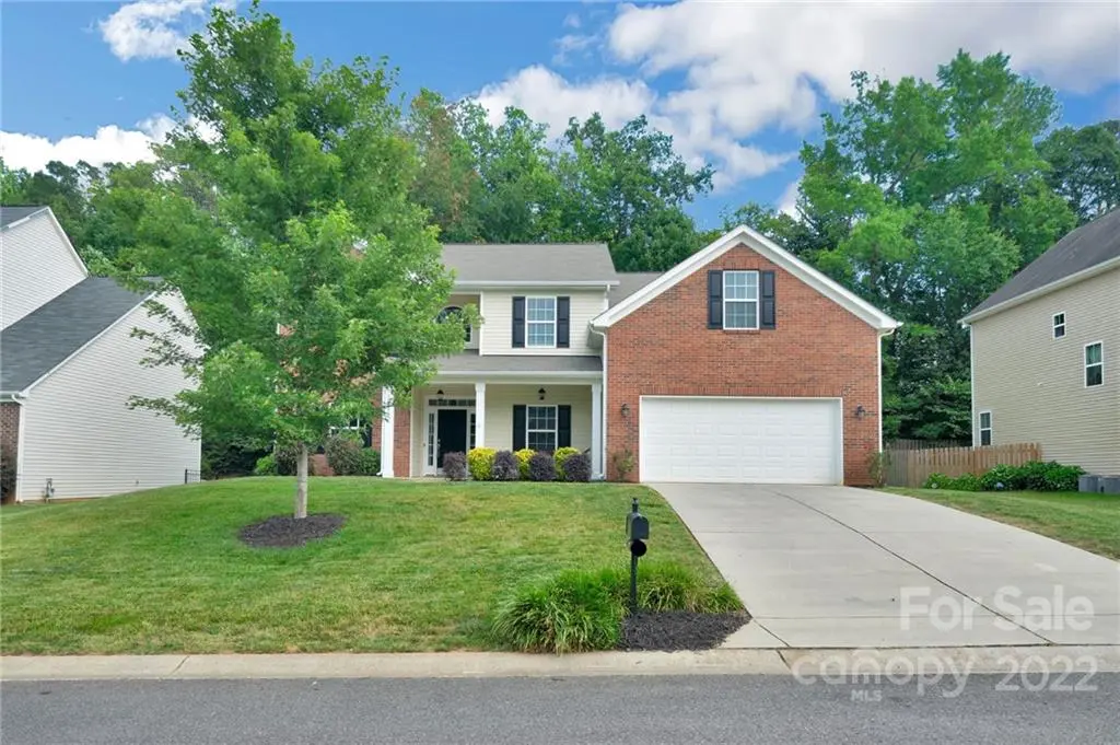 1047 Hallow Lake TER, Clover, SC 29710
