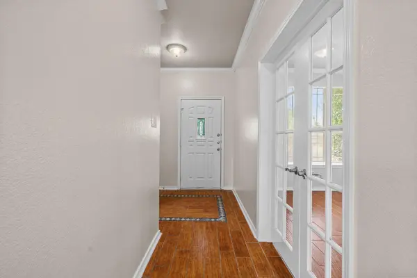 605 Decker DR, Hutto, TX 78634