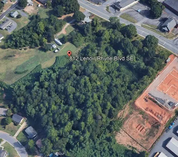 812 Lenoir Rhyne BLVD, Hickory, NC 28602
