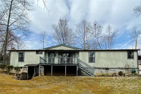 125 Lost Trail DR, Candler, NC 28715