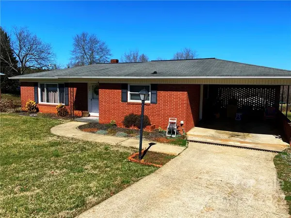 204 Settlemyre RD, Drexel, NC 28619