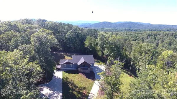 205 Big League Pkwy, Marion, NC 28752