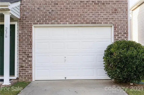 236 Hunslet CIR, Charlotte, NC 28206
