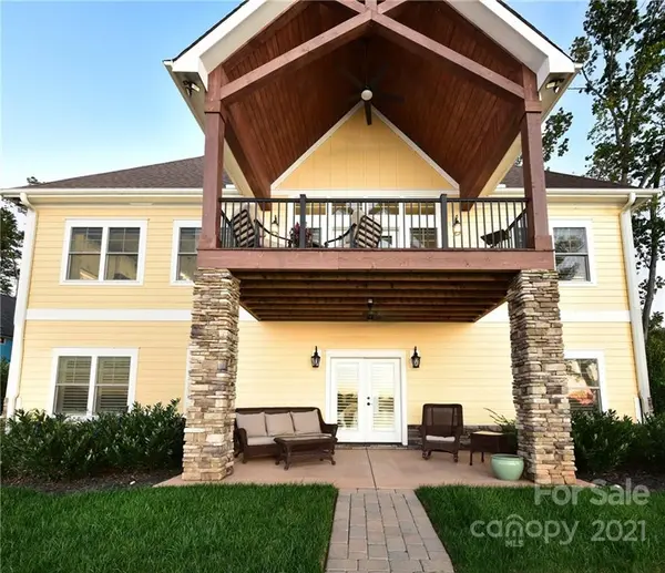 249 Landing TRL, Mount Gilead, NC 27306
