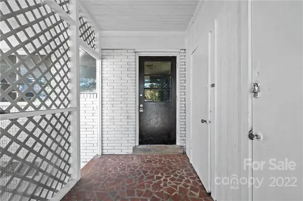 1002 W Monroe ST, Salisbury, NC 28144