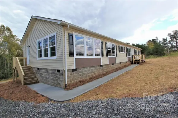 6148 Ashley DR, Connelly Springs, NC 28612