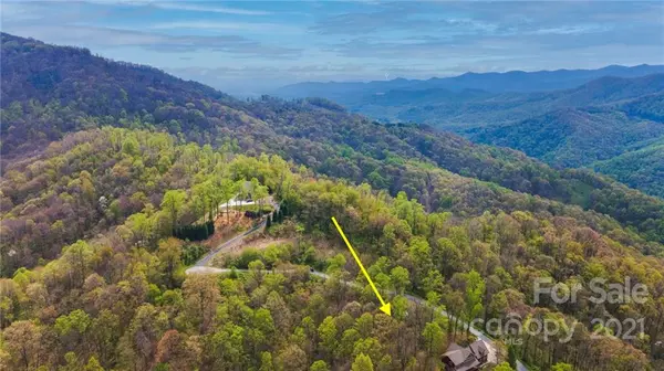 631 Blake DR, Canton, NC 28716