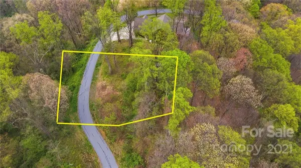 631 Blake DR, Canton, NC 28716