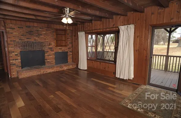 1220 Brison RD, Woodleaf, NC 27054