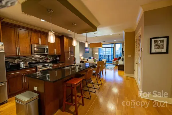 222 S Caldwell ST #1607, Charlotte, NC 28202