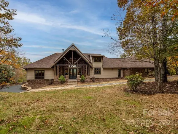 7907 Pinnacle Wind LN, Lenoir, NC 28645