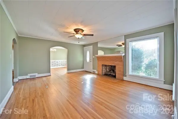 716 W Ryder AVE, Landis, NC 28088