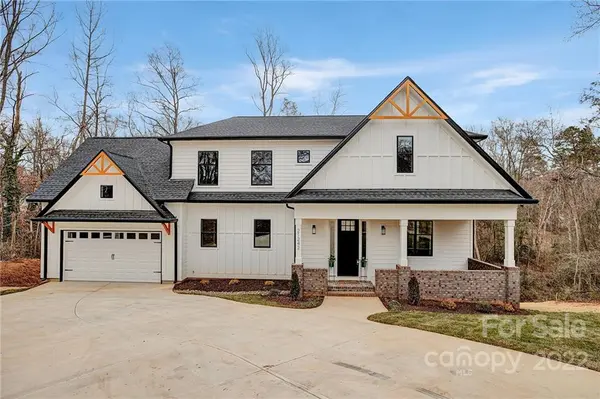 21242 Pine Ridge DR, Cornelius, NC 28031