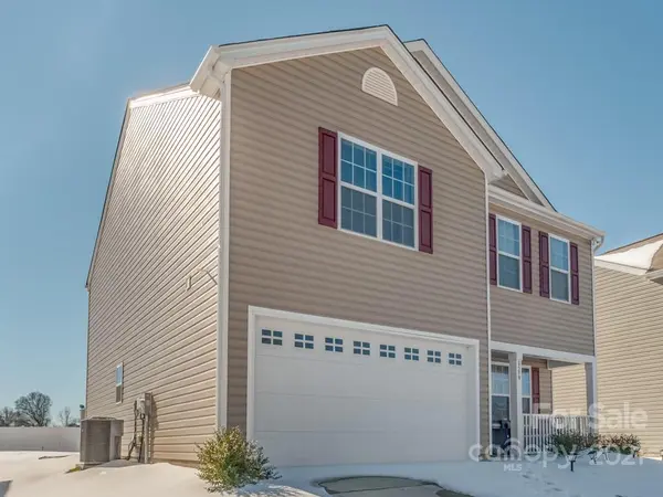 2509 McIntosh ST, Dallas, NC 28034