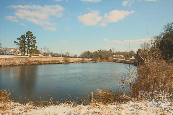 3708 Phifer RD, Wingate, NC 28174