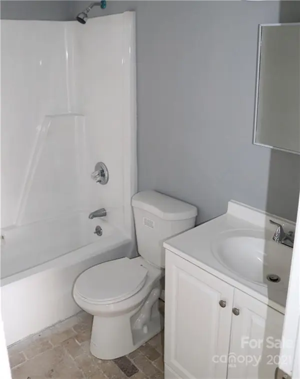 114 w Earnhardt ST, Salisbury, NC 28144