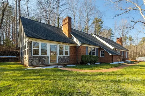 1732 Paul Payne Store RD, Taylorsville, NC 28681