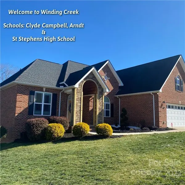 3792 9th Street DR NE, Hickory, NC 28601