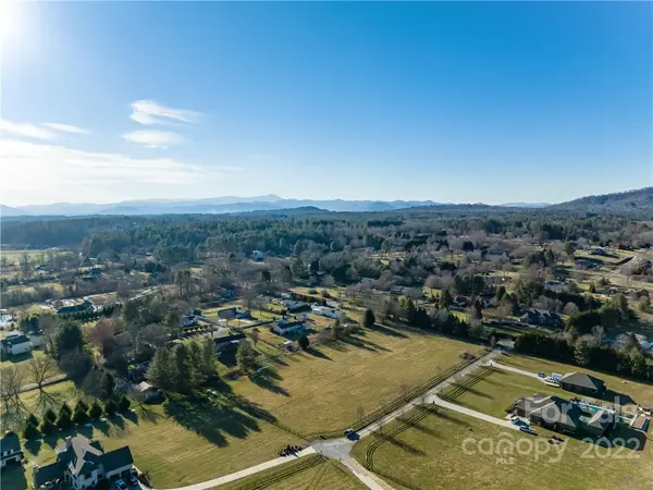 5 Sweet Grass LN #1, Fletcher, NC 28732