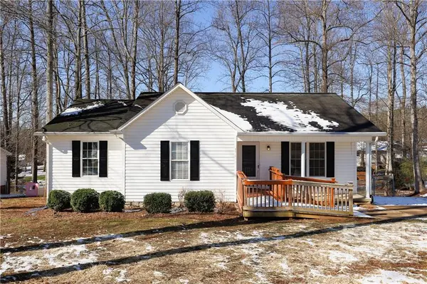 1876 Bost ST, Lincolnton, NC 28092