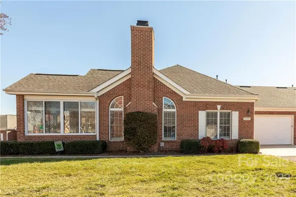 6028 Mcchesney DR, Charlotte, NC 28269