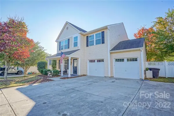 1456 Winter DR, Statesville, NC 28677